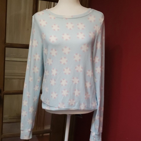 𝅺wildfox Star Hearts Sweater NWOT - Picture 1 of 4